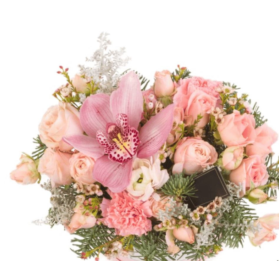 Centerpiece of light pink flowers