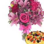 Pink bouquet with fruit cake